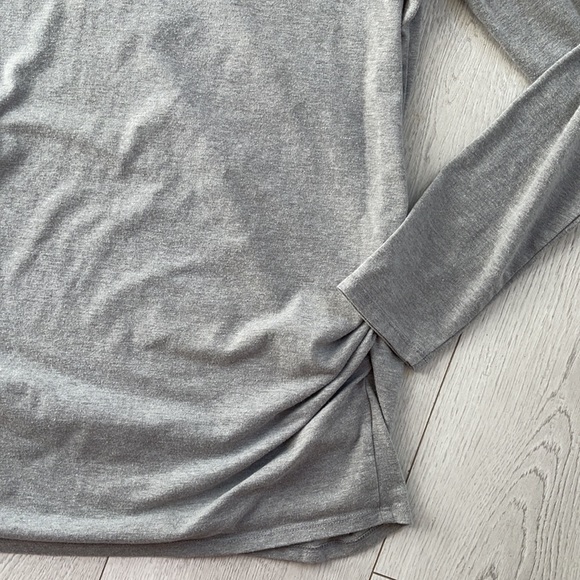 BumpStart Long Sleeve Maternity T-Shirt Size Medium - Picture 6 of 14